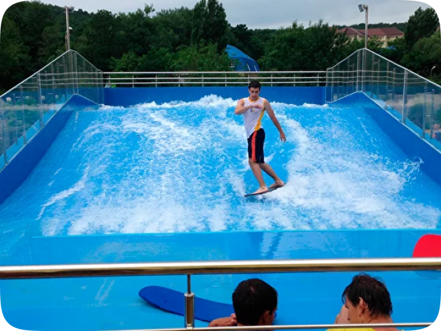 Бассейн для серфинга (Surf Pool)